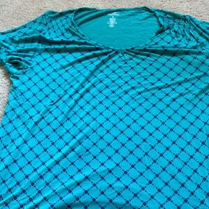 Teal design top